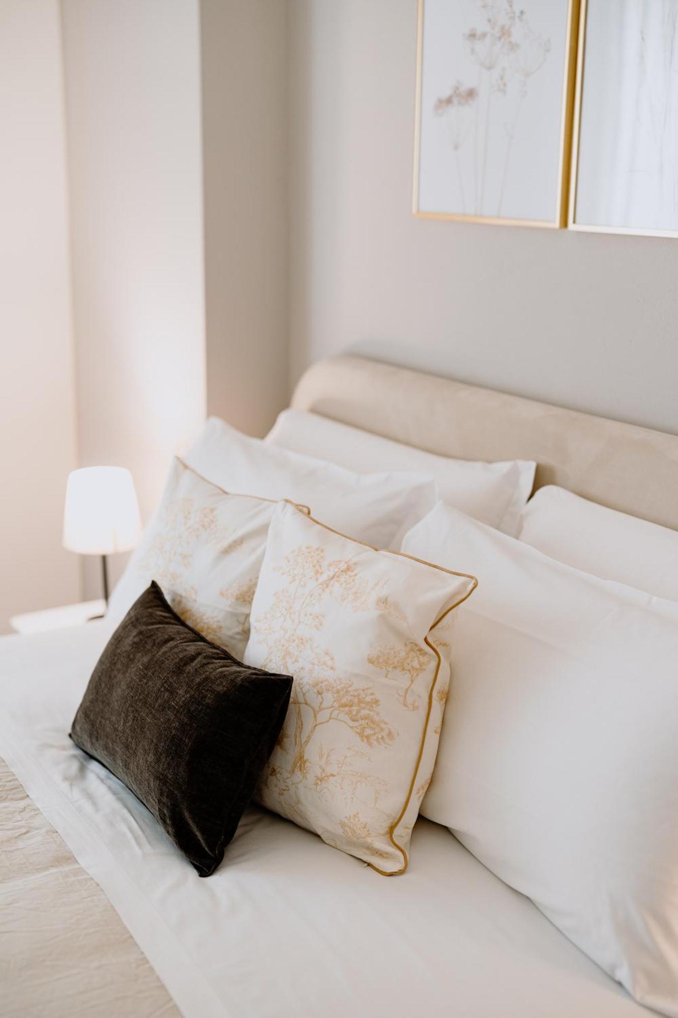 Alatea Apartments Poloni Verona Ngoại thất bức ảnh